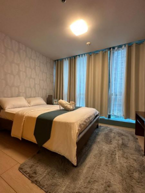 BGC One Uptown Suite by Christine Suites PH